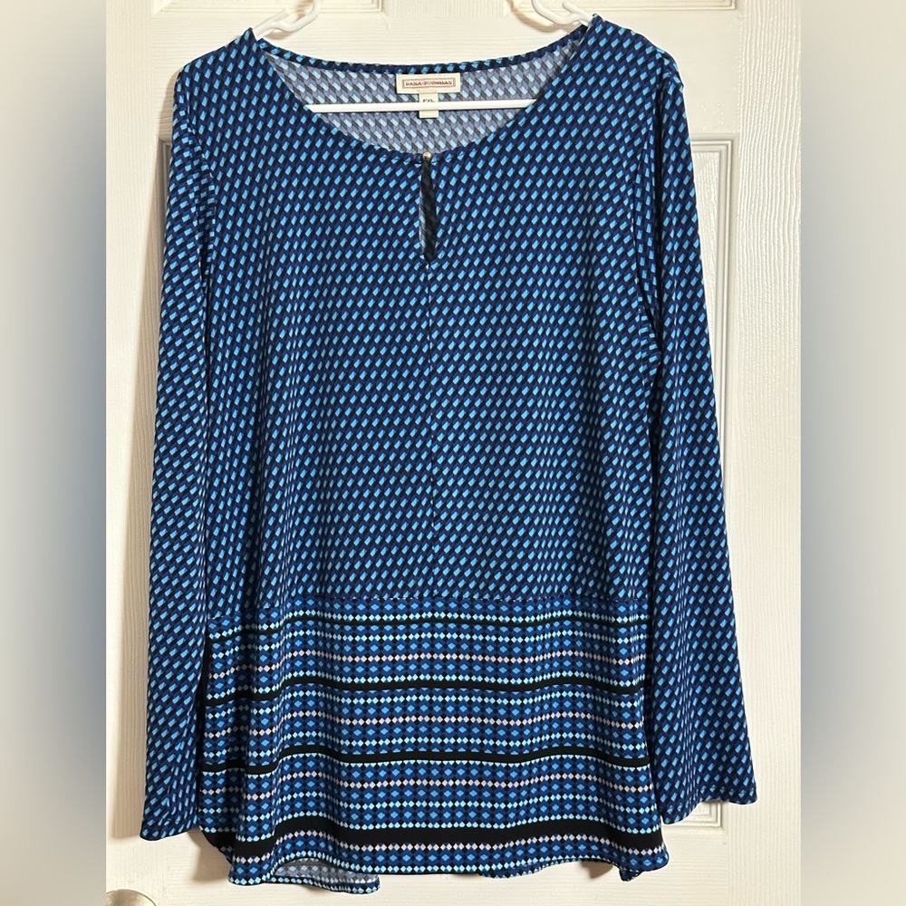 Dana Buchman Navy and White Patterned Blouse